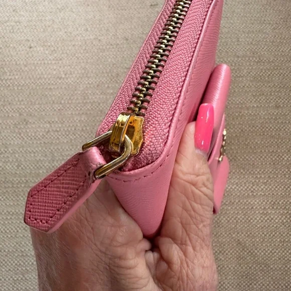 PRADA Zip around Peony Pink Saffiano Bow Wallet. - Picture 13 of 14